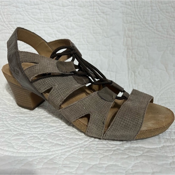 Joseph Seibel Womens Ruth 29 Taupe Leather Tie Heel Sandals, Size 39 - Picture 9 of 10